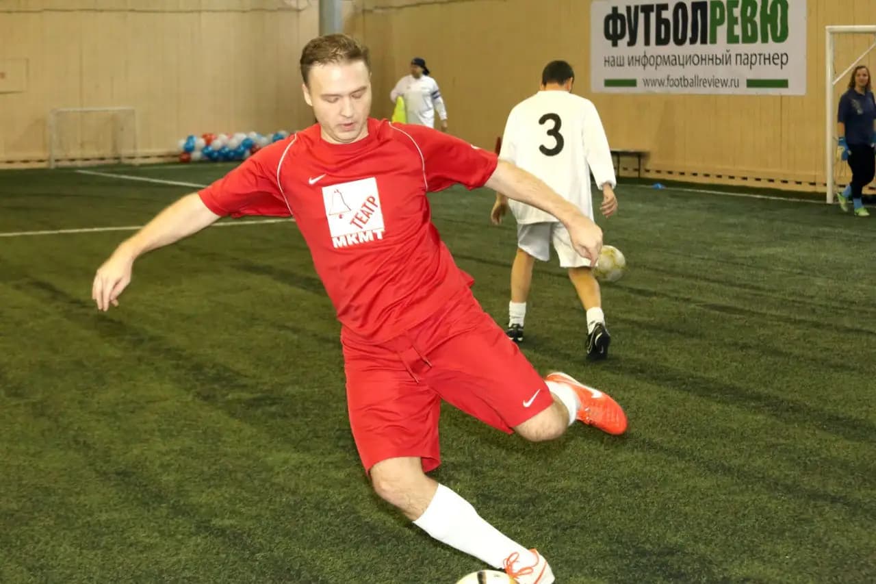 Театральная футбольная лига